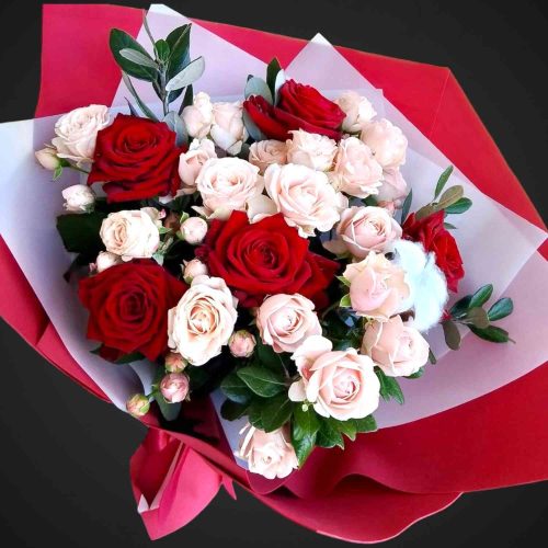 Букет «Брависсимо» — яркий и красивый букет цветов