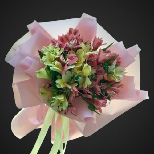Букет «Поцелуй в розовом»